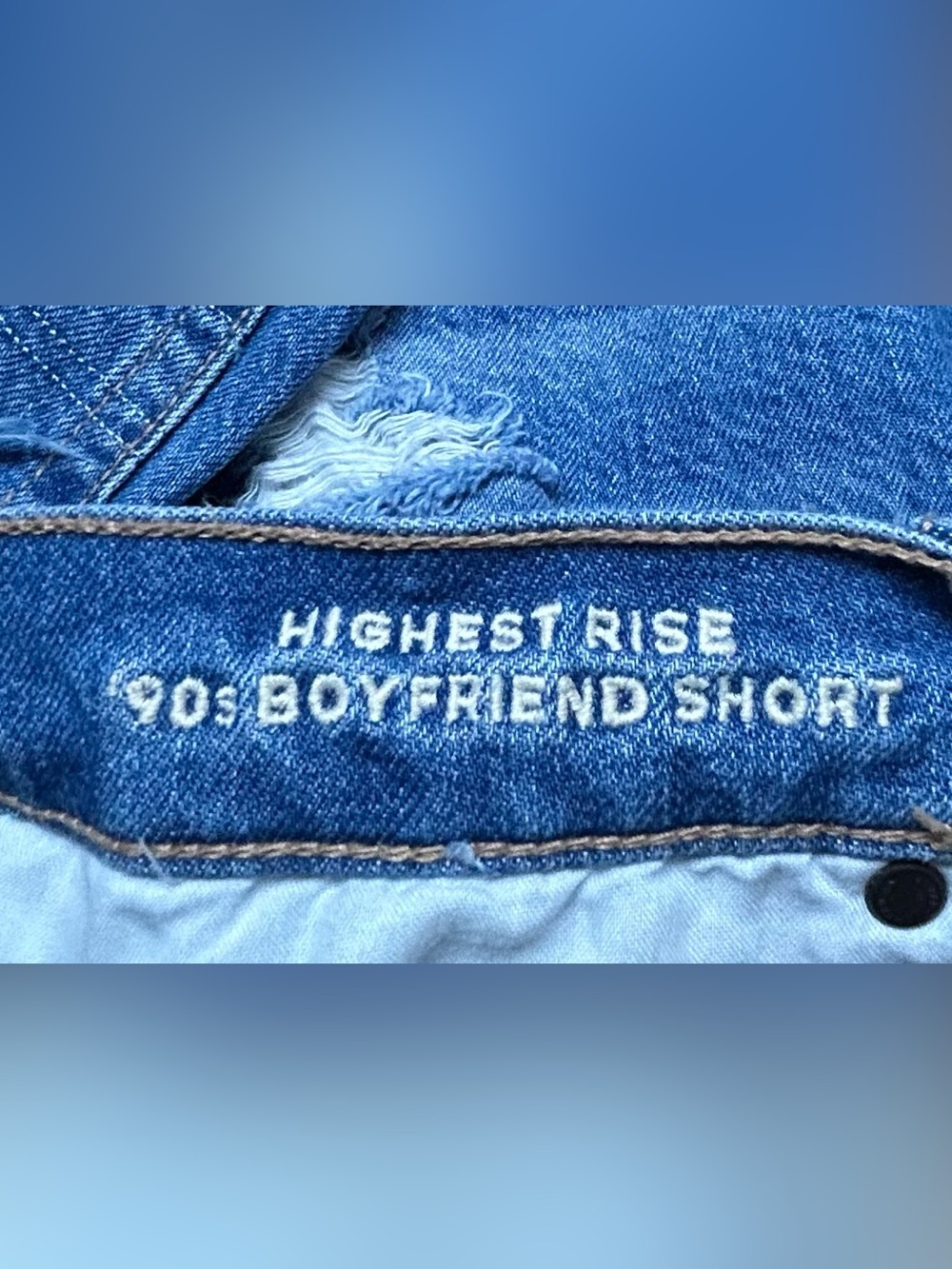 American Eagle Highest Rise 90’s Boyfriend Shorts Size 12 Distressed Stretch - Picture 6 of 7